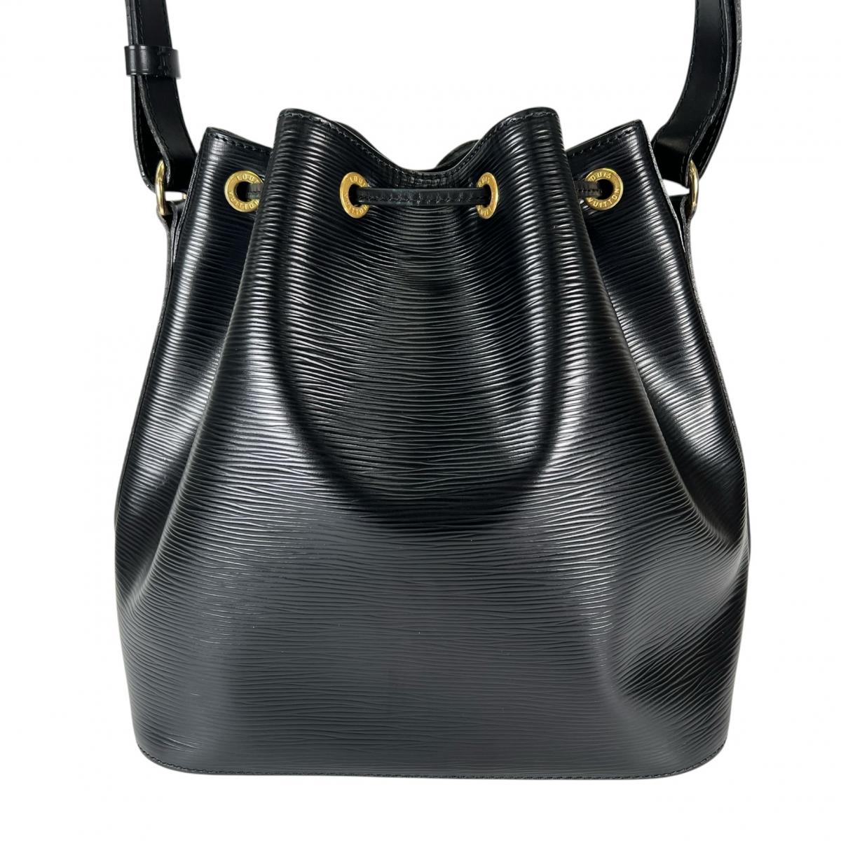 ルイヴィトン LOUIS VUITTON ショルダーバッグ
 ハンドバッグ ノワール プチ ノエ エピレザー M59012 ブラック LV
 【SS】
 【中古】