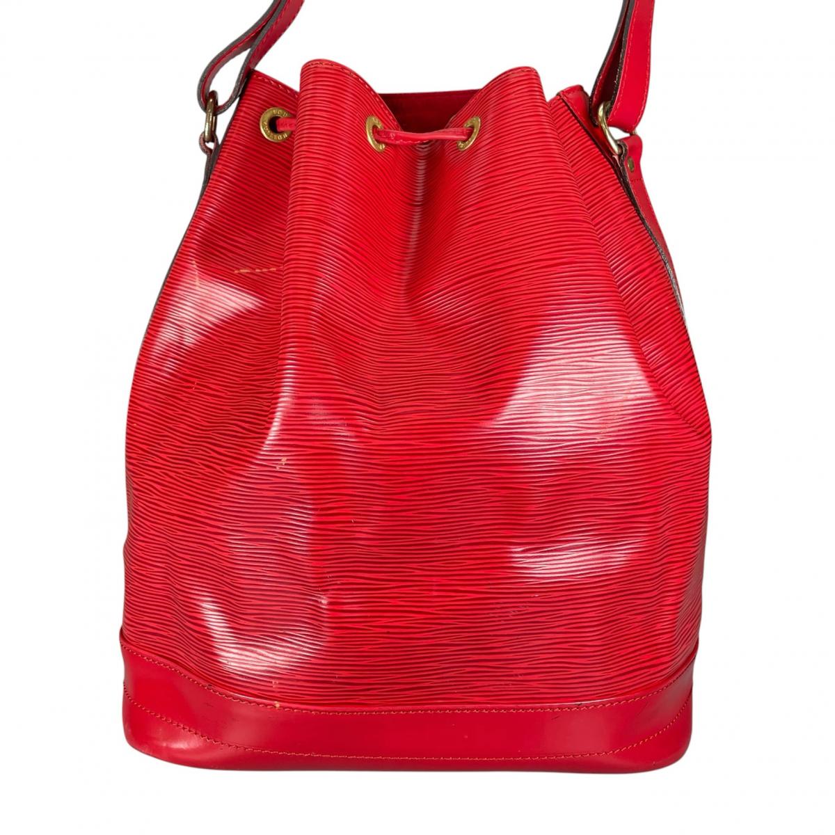 ルイヴィトン LOUIS VUITTON ショルダーバッグ
 ショルダーバッグ カスティリアンレッド ノエ エピレザー M44007 レッド LV
 【SS】
 【中古】