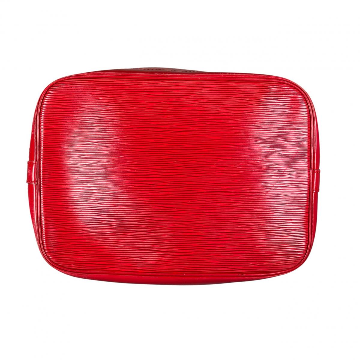 ルイヴィトン LOUIS VUITTON ショルダーバッグ
 ショルダーバッグ カスティリアンレッド ノエ エピレザー M44007 レッド LV
 【SS】
 【中古】