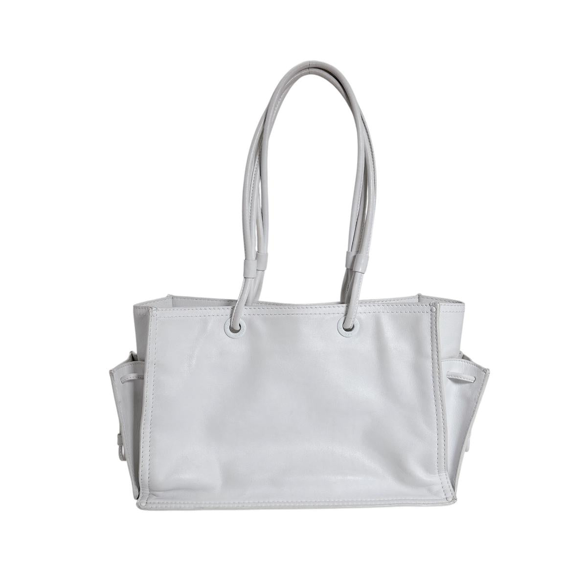 ロエベ LOEWE トートバッグ
 ワンショルダーバッグ ヘリテージバッグ アナグラム レザー ホワイト 【SS】
 【中古】