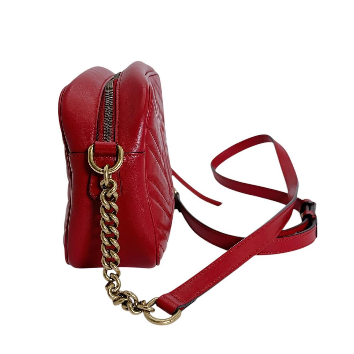 グッチ GUCCI ボディバッグ
 カメラバッグ スモール GGマーモント レザー 447632 レッド 【SS】
 【中古】