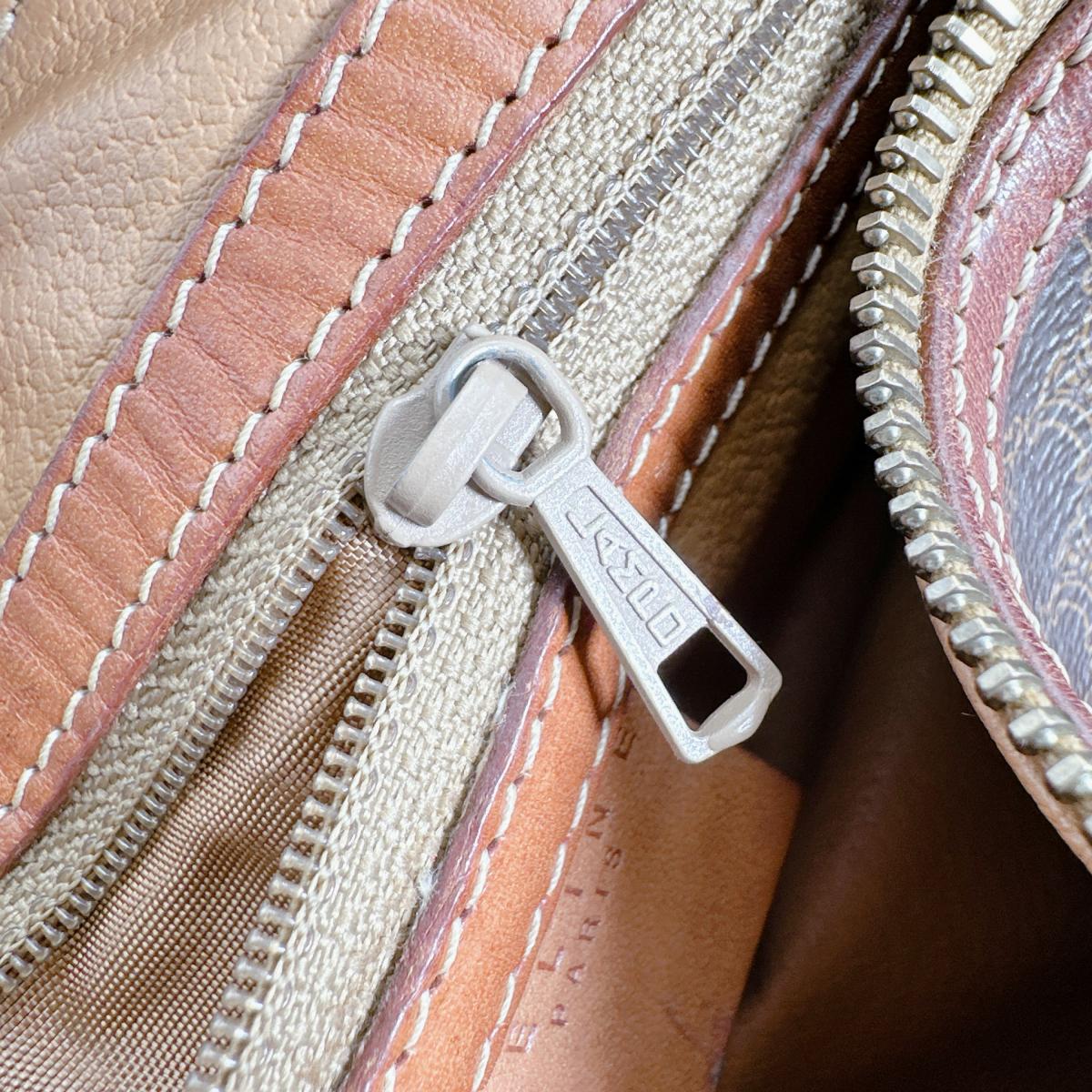 セリーヌ CELINE ボストンバッグ
 マカダム レザー ハンドバッグ レザー ブラウン 【SS】
 【中古】