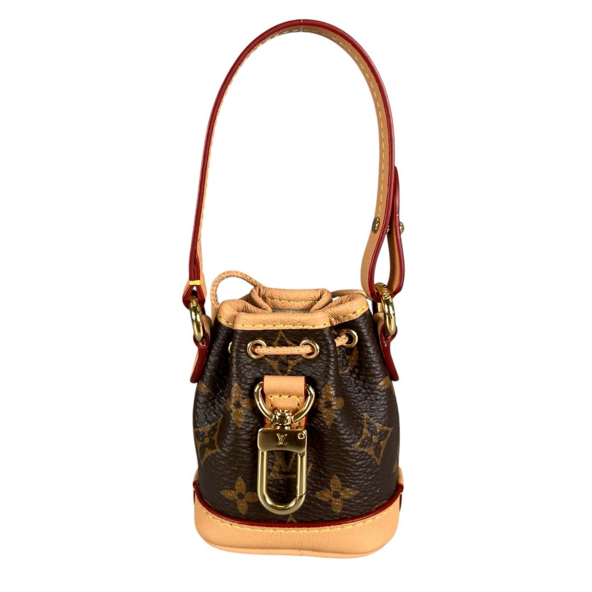 ルイヴィトン LOUIS VUITTON その他バッグ
 ビジューサック モノグラム マイクロノエ モノグラムキャンバス M00818 ブラウン LV
 【SS】
 【中古】