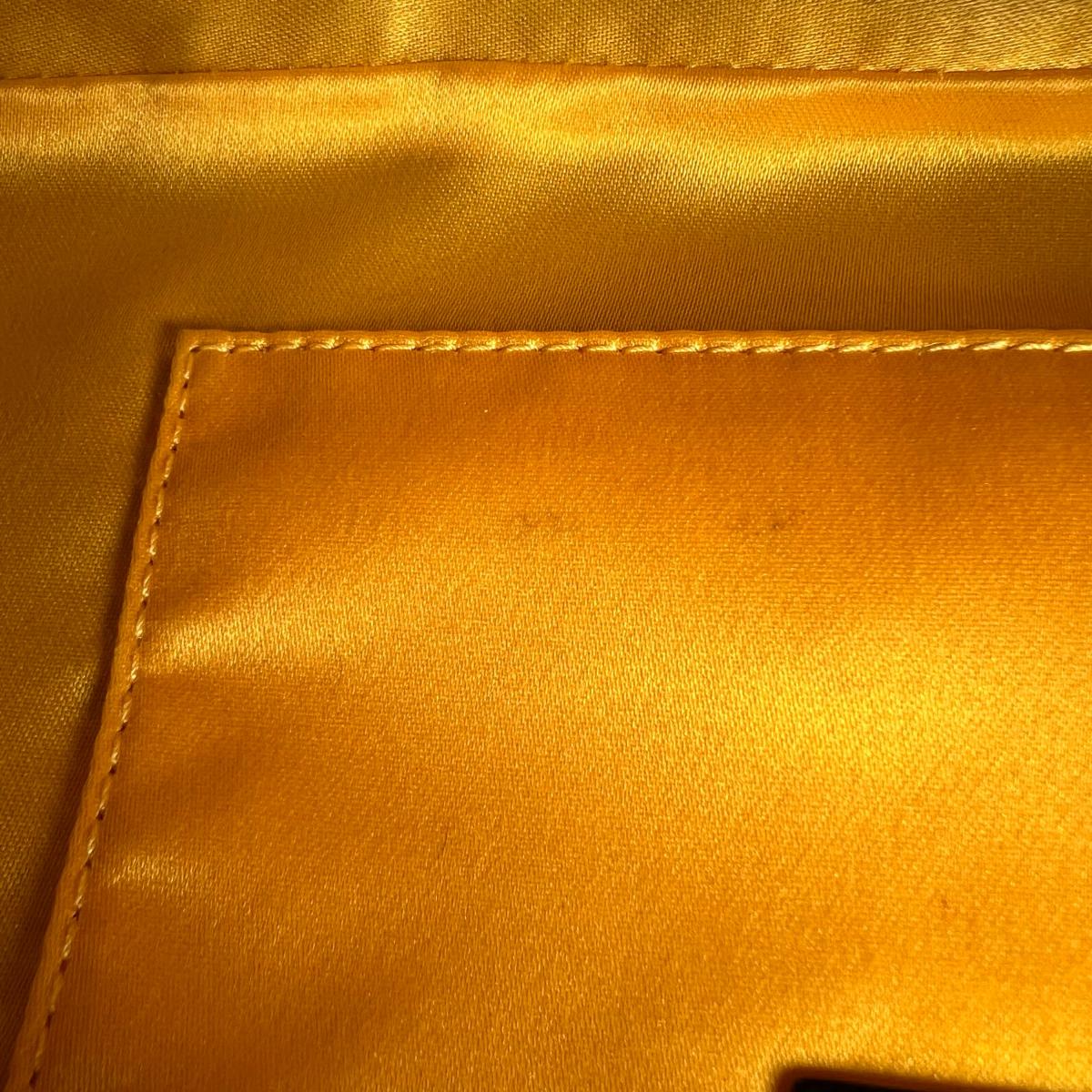 フェンディ FENDI ショルダーバッグ
 ショルダーバッグ ズッキーノ 肩掛け 軽量 ナイロン 8BR042 グレー 【SS】
 【中古】