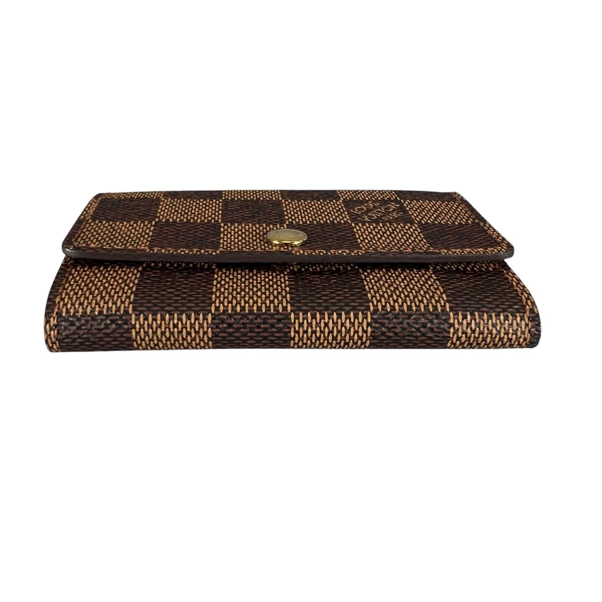 ルイヴィトン LOUIS VUITTON キーケース
 キーケース6本用 ダミエ ミュルティクレ6 ダミエキャンバス N62630 ブラウン LV
 【SS】
 【中古】