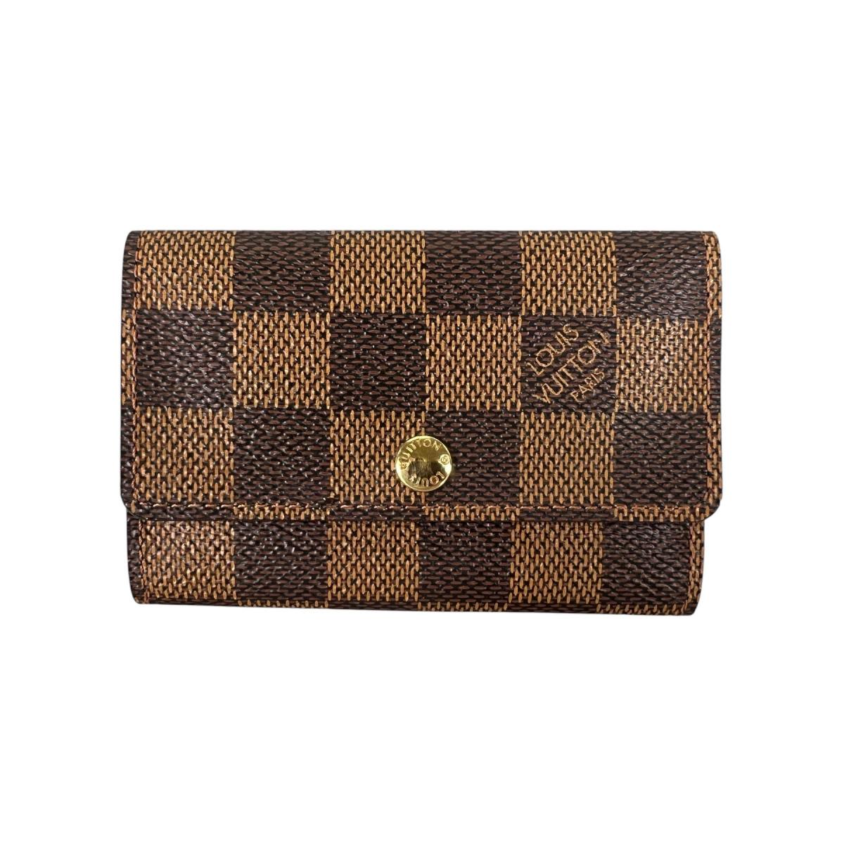 ルイヴィトン LOUIS VUITTON キーケース
 キーケース6本用 ダミエ ミュルティクレ6 ダミエキャンバス N62630 ブラウン LV
 【SS】
 【中古】
