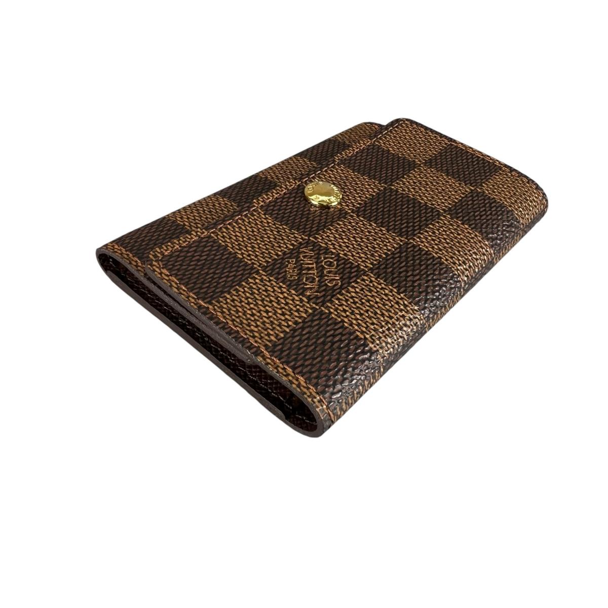 ルイヴィトン LOUIS VUITTON キーケース
 キーケース6本用 ダミエ ミュルティクレ6 ダミエキャンバス N62630 ブラウン LV
 【SS】
 【中古】