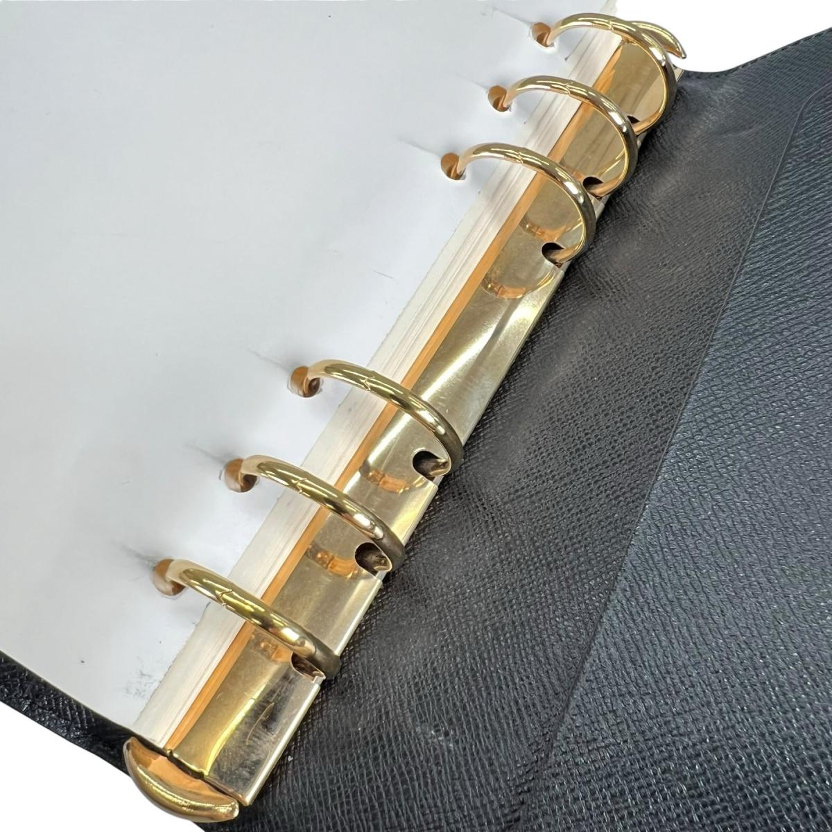 ルイヴィトン LOUIS VUITTON 手帳カバー
 アジェンダ エピ MM エピレザー R20045 トレドブルー LV
 【SS】
 【中古】