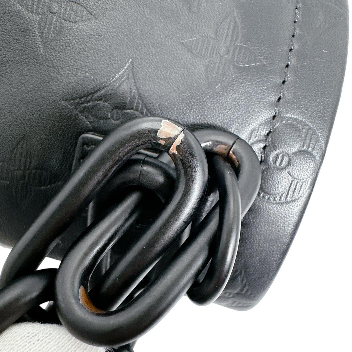 ルイヴィトン LOUIS VUITTON ショルダーバッグ
 チョークナノバッグ モノグラム シャドウ カーフ M44628 ブラック LV
 【SS】
 【中古】
