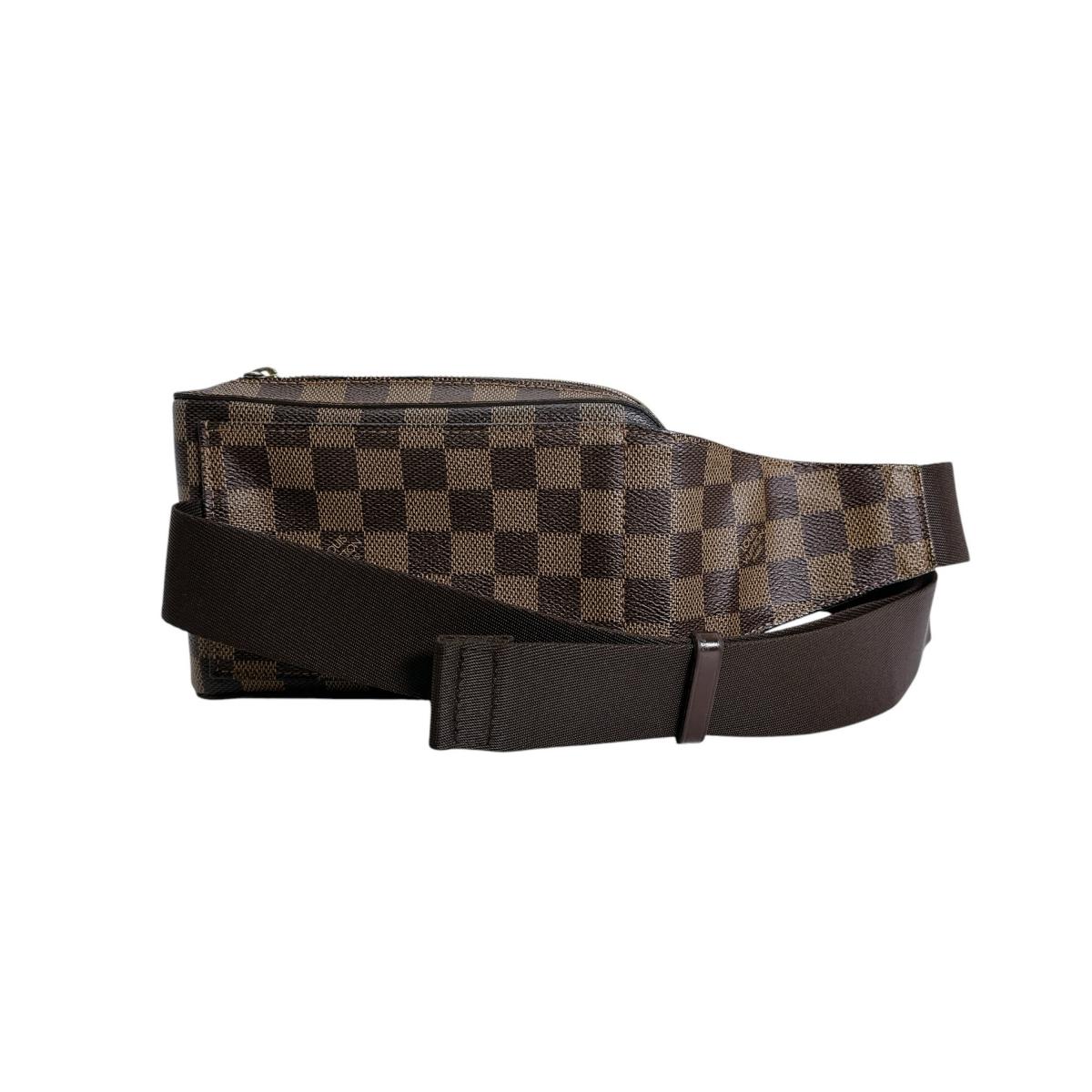 ルイヴィトン LOUIS VUITTON ボディバッグ
 ウエストポーチ 斜め掛け ジェロニモス ダミエキャンバス N51994 ブラウン LV
 【SS】
 【中古】