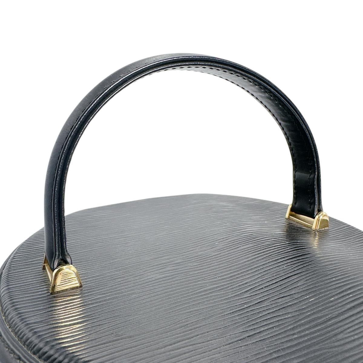 ルイヴィトン LOUIS VUITTON ハンドバッグ
 ハンドバッグ エピ カンヌ エピレザー M48032 ブラック LV
 【SS】
 【中古】