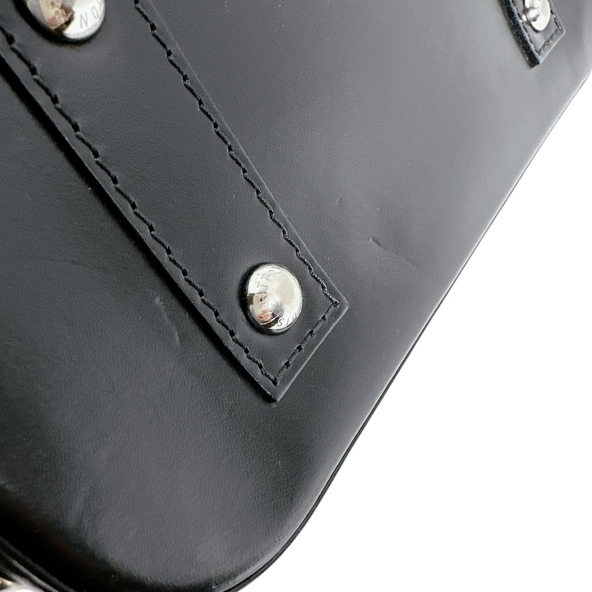 ルイヴィトン LOUIS VUITTON ショルダーバッグ
 チェーン柄 エピ アルマBB エピレザー M42482 ノワール LV
 【SS】
 【中古】