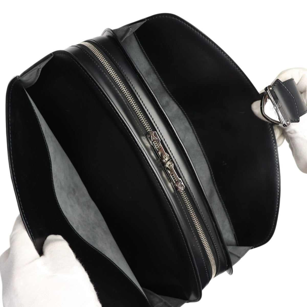 ルイヴィトン LOUIS VUITTON ハンドバッグ
 ビジネスバッグ エピ ポンヌフGM エピレザー M59042 ノワール LV
 【SS】
 【中古】