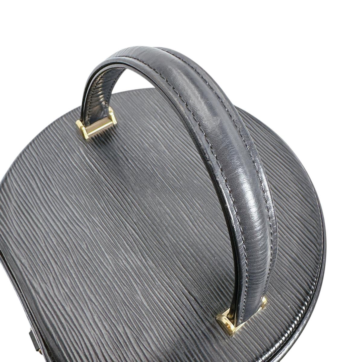 ルイヴィトン LOUIS VUITTON ハンドバッグ
 ハンドバッグ エピ カンヌ エピレザー M48032 ブラック LV
 【SS】
 【中古】