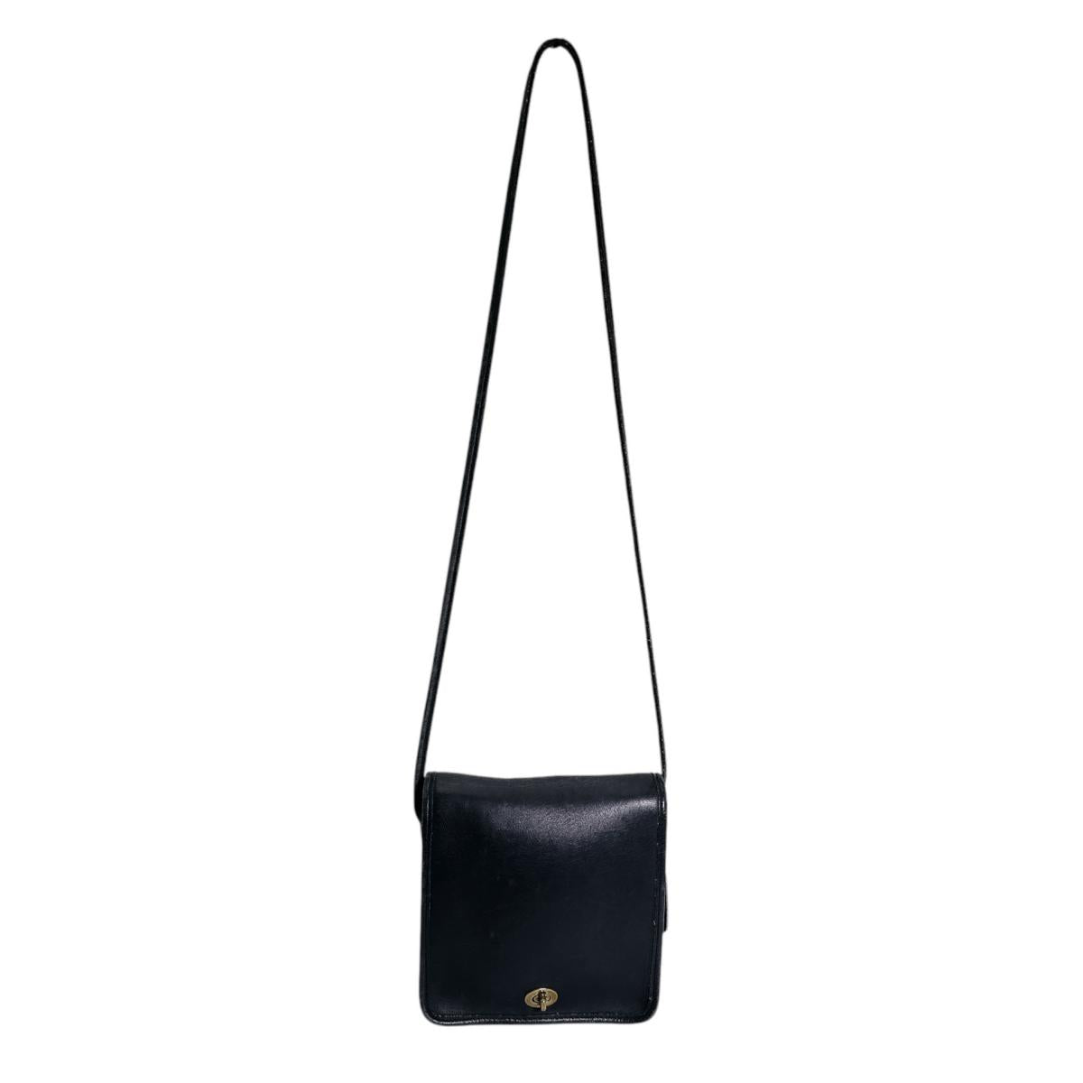 コーチ COACH ショルダーバッグ
 ターンロック オールドコーチ ヴィンテージ レザー 107 ネイビー 【SS】
 【中古】