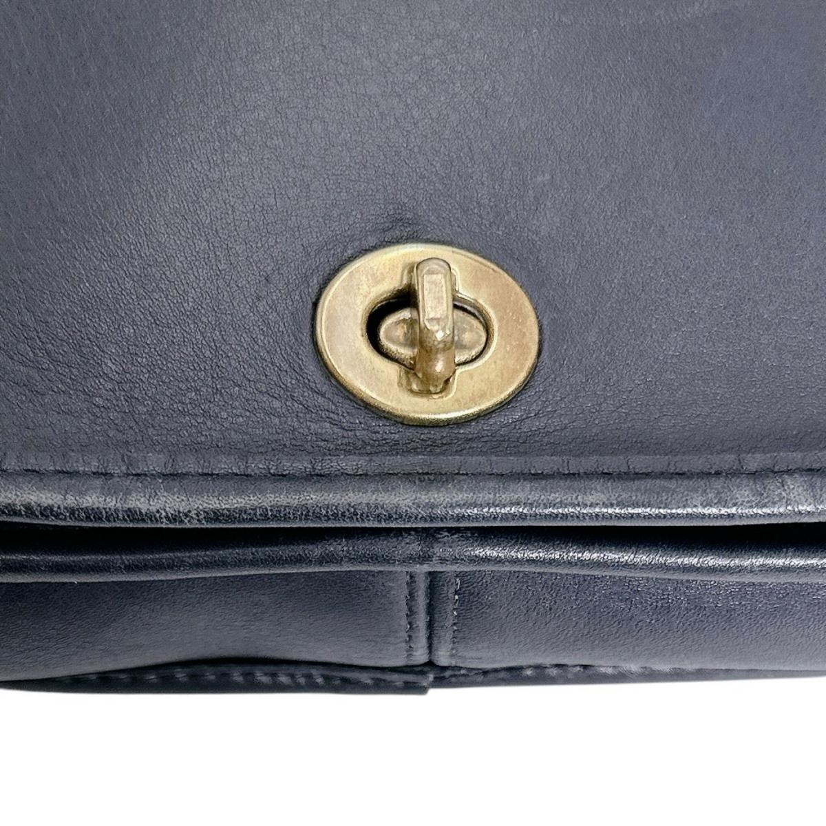 コーチ COACH ショルダーバッグ
 ターンロック オールドコーチ ヴィンテージ レザー 107 ネイビー 【SS】
 【中古】