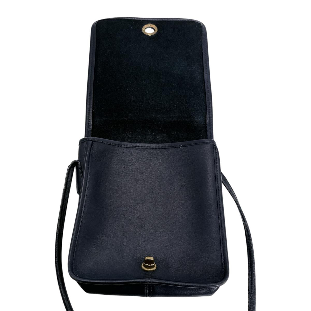 コーチ COACH ショルダーバッグ
 ターンロック オールドコーチ ヴィンテージ レザー 107 ネイビー 【SS】
 【中古】