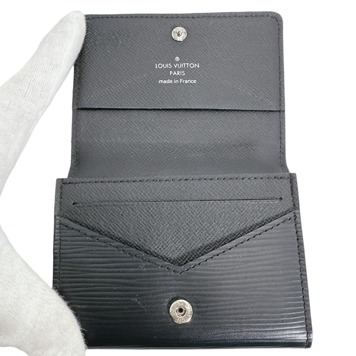 ルイヴィトン LOUIS VUITTON カードケース
 名刺入れ エピ アンヴェロップ カルト・ドゥ ヴィジット エピレザー M62292 ブラック LV
 【SS】
 【中古】
