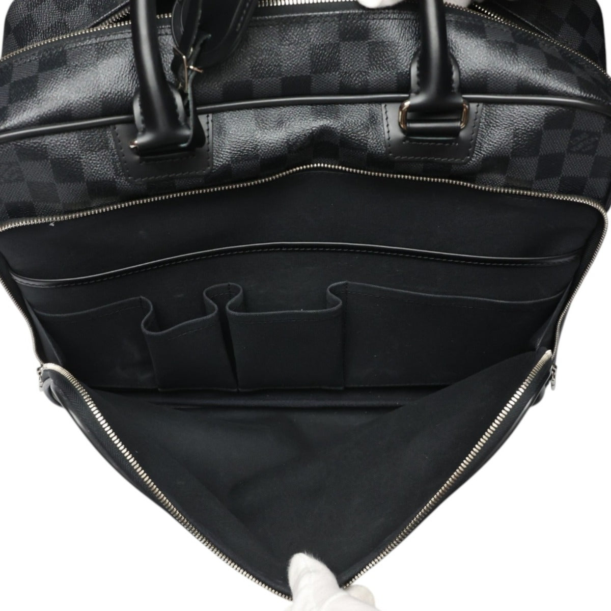 ルイヴィトン LOUIS VUITTON ショルダーバッグ
 ビジネスバッグ ダミエ・グラフィット イカール ダミエグラフィットキャンバス N23253 グレー LV
 【SS】
 【中古】