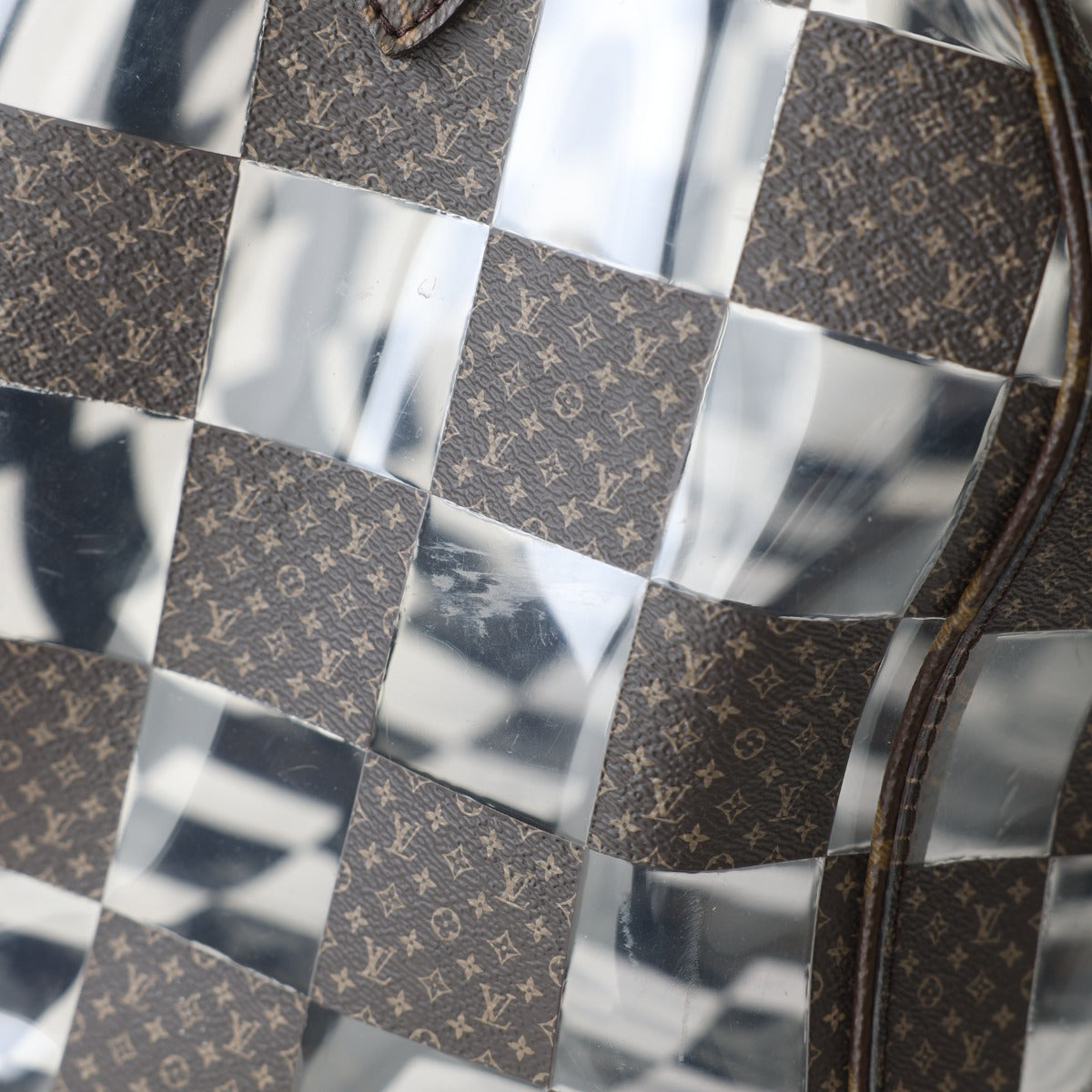 ルイヴィトン LOUIS VUITTON ボストンバッグ
 旅行かばん モノグラムチェス キーポル･バンドリエール50 PVC M20864 ブラウン LV
 【SS】
 【中古】