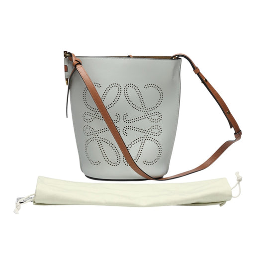 ロエベ LOEWE ショルダーバッグ
 ワンショルダーバッグ ゲートバケットバッグ アナグラム カーフ グレー 【SS】
 【中古】