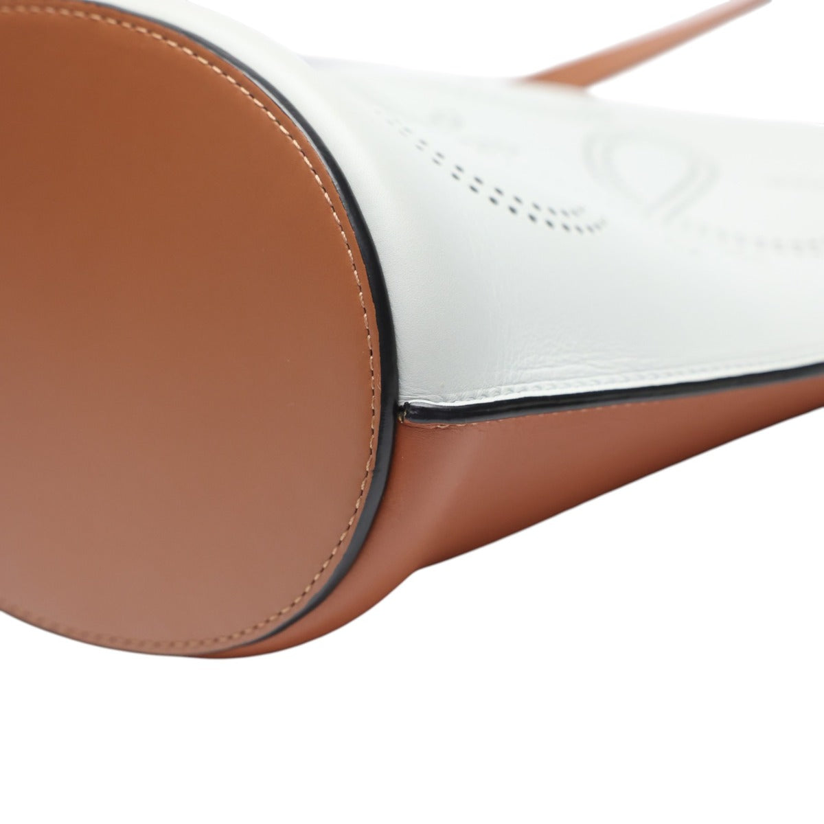 ロエベ LOEWE ショルダーバッグ
 ワンショルダーバッグ ゲートバケットバッグ アナグラム カーフ グレー 【SS】
 【中古】