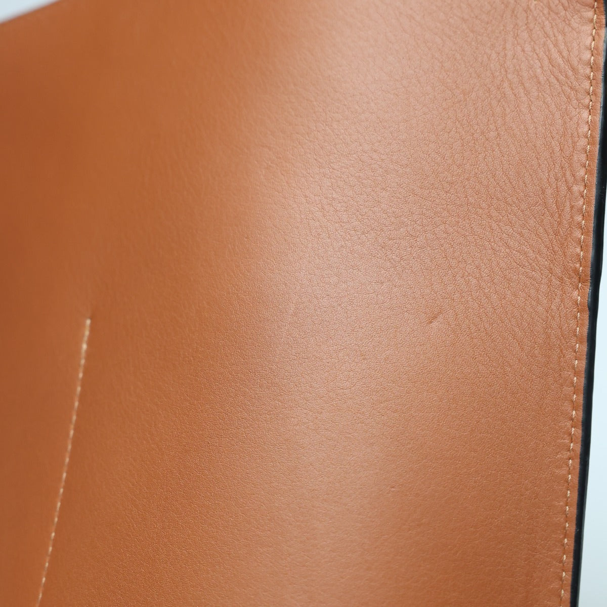 ロエベ LOEWE ショルダーバッグ
 ワンショルダーバッグ ゲートバケットバッグ アナグラム カーフ グレー 【SS】
 【中古】