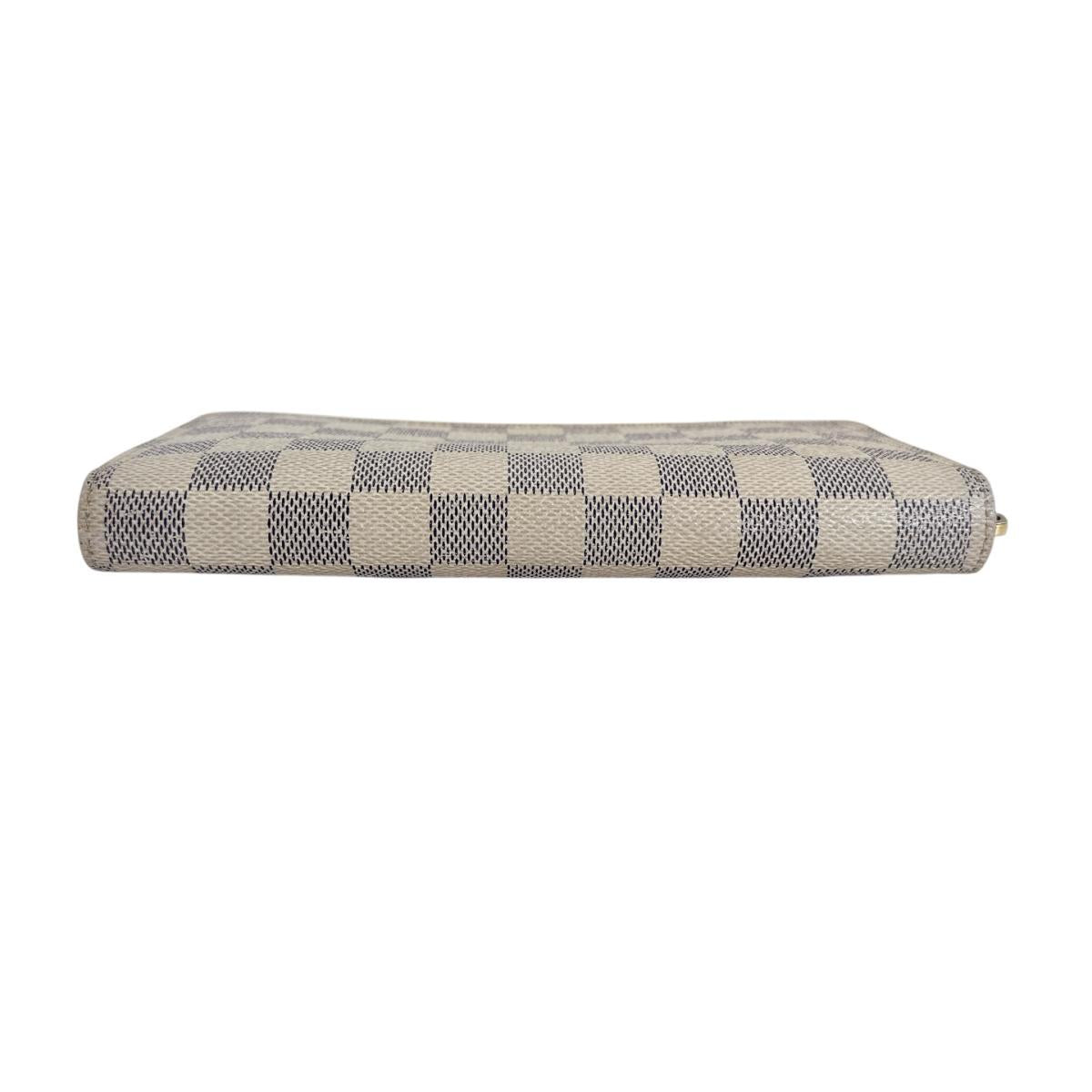 ルイヴィトン LOUIS VUITTON 長財布
 ラウンドファスナー アズール ジッピー・ウォレット ダミエアズールキャンバス N60019 ホワイト LV
 【SS】
 【中古】