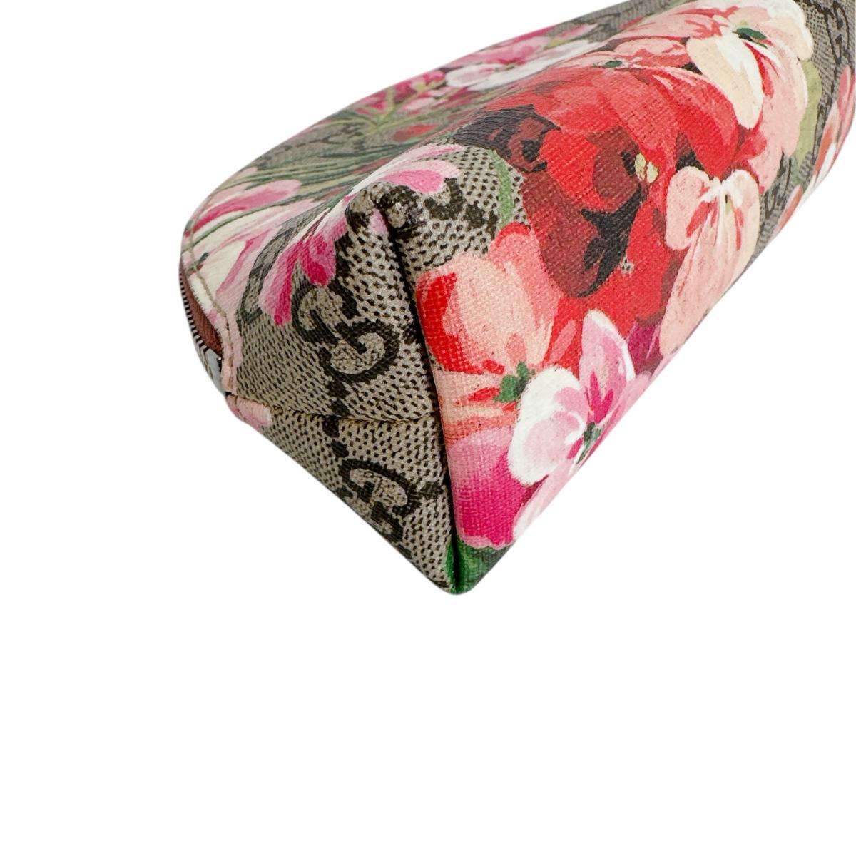 グッチ GUCCI ポーチ
 コスメポーチ 花柄 GGブルームス PVC 431380 ベージュ 【SS】
 【中古】