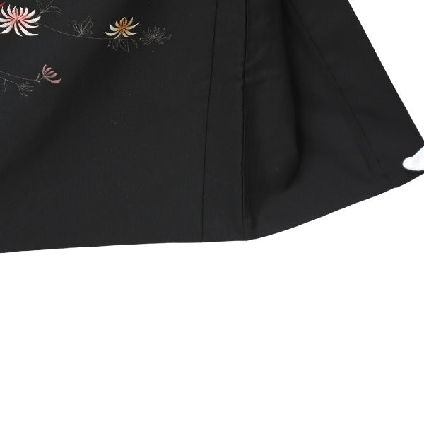 Haori
 Black-painted Haori with flowers, synthetic fiber, polyester, black [SS]
 【second hand】 