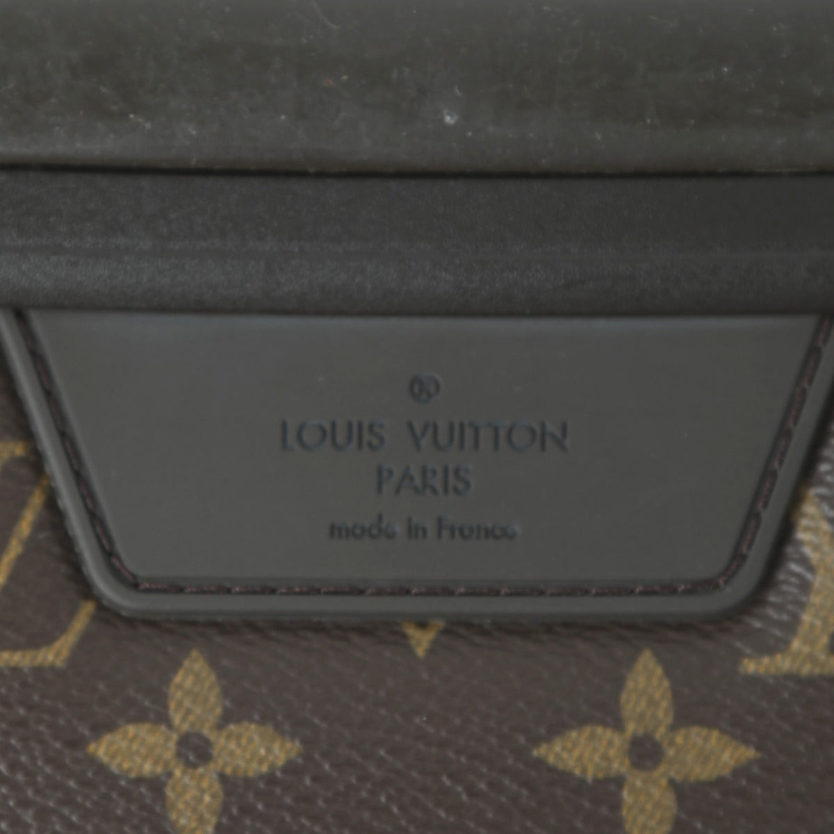 ルイヴィトン LOUIS VUITTON キャリーバッグ
 キャスター付き旅行かばん モノグラム ゼフィール55 モノグラムキャンバス M23030 ブラウン LV
 【SS】
 【中古】