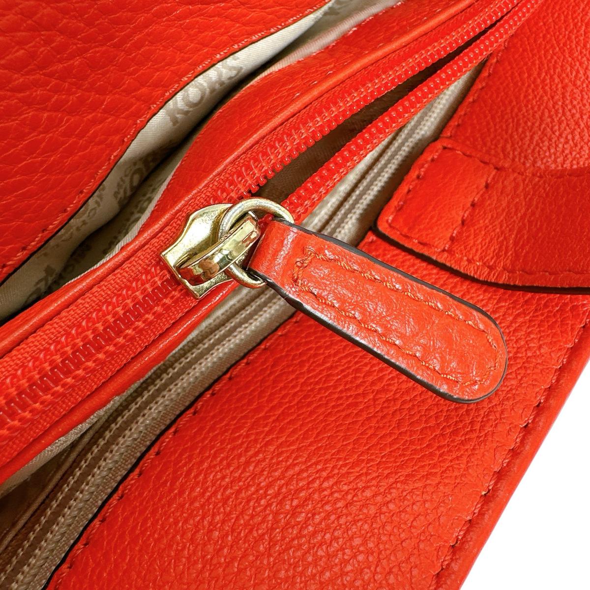 マイケルコース Michael Kors ハンドバッグ
 トートバッグ A4対応 ショルダーバッグ レザー レッド 【SS】
 【中古】