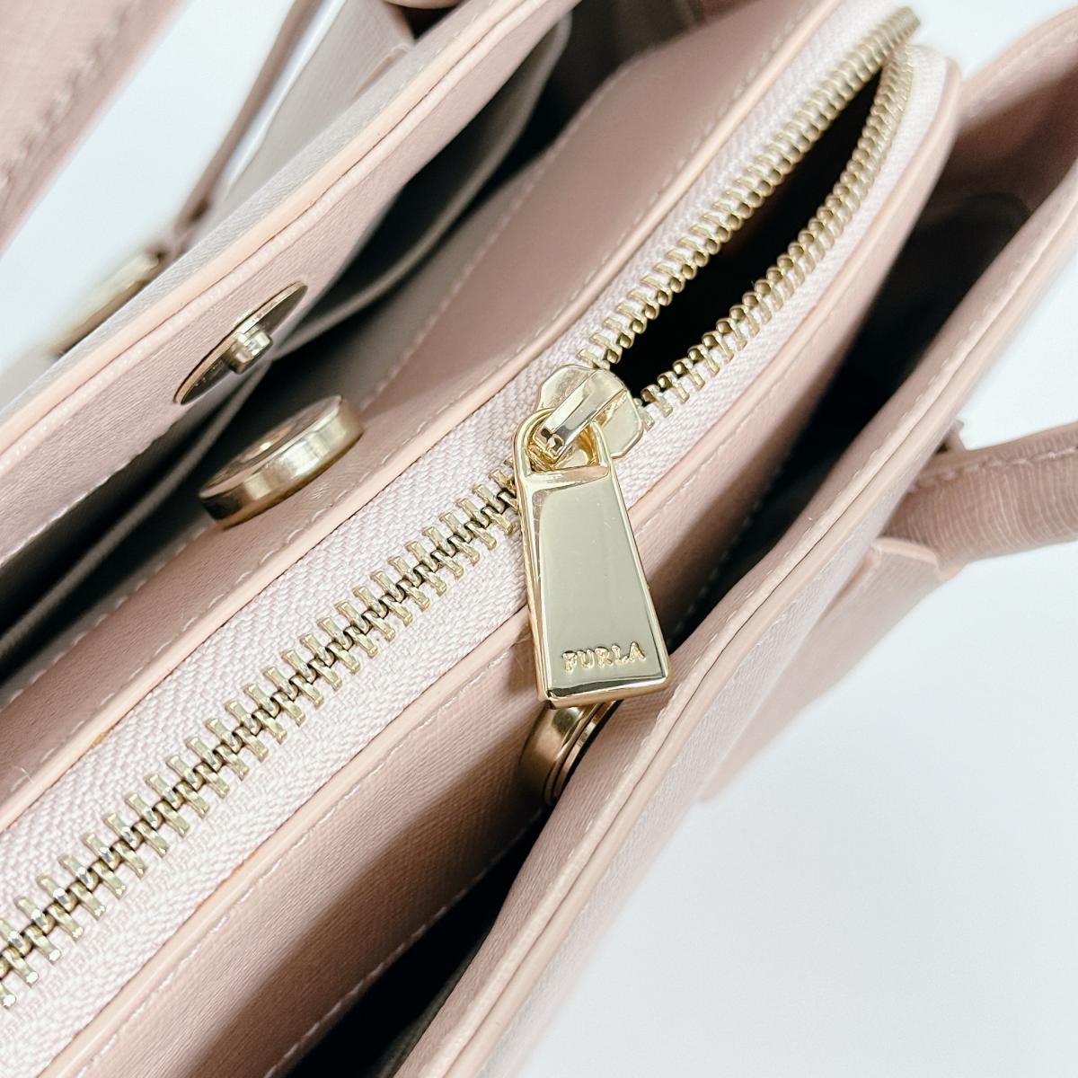 フルラ Furla ハンドバッグ
 型押しレザー テッサ レザー G7280 ピンク 【SS】
 【中古】