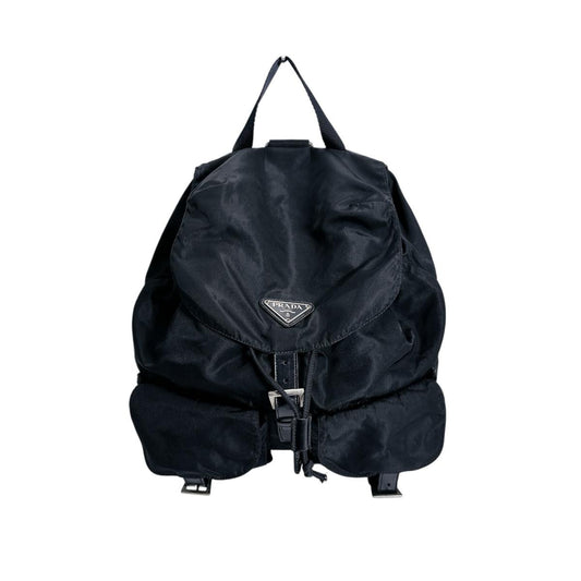 プラダ PRADA リュック・デイパック
 リュック トライアングルロゴ バックパック ナイロン ブラック 【SS】
 【中古】
