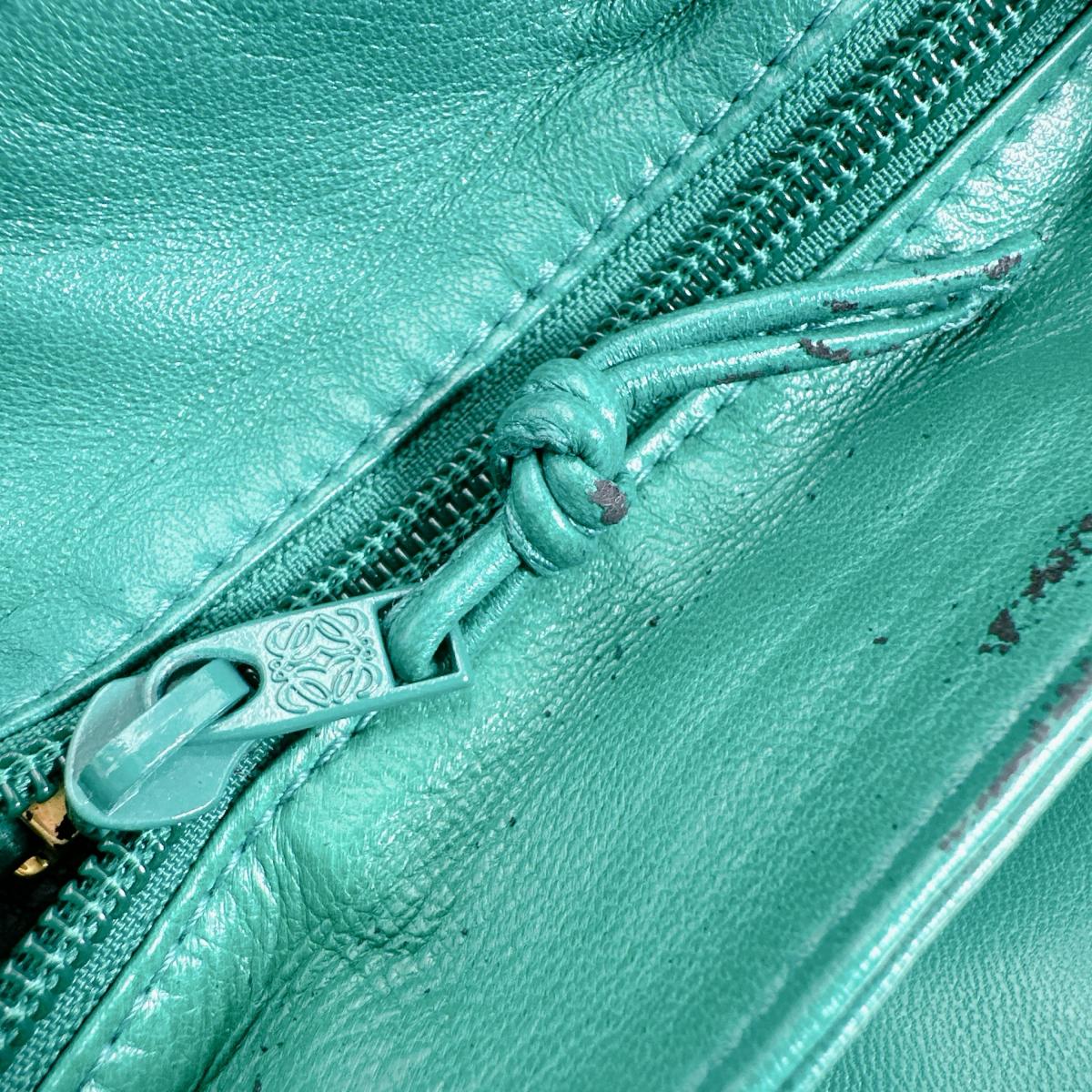 ロエベ LOEWE ショルダーバッグ
 ワンショルダー アナグラム レザー 1846 グリーン 【SS】
 【中古】