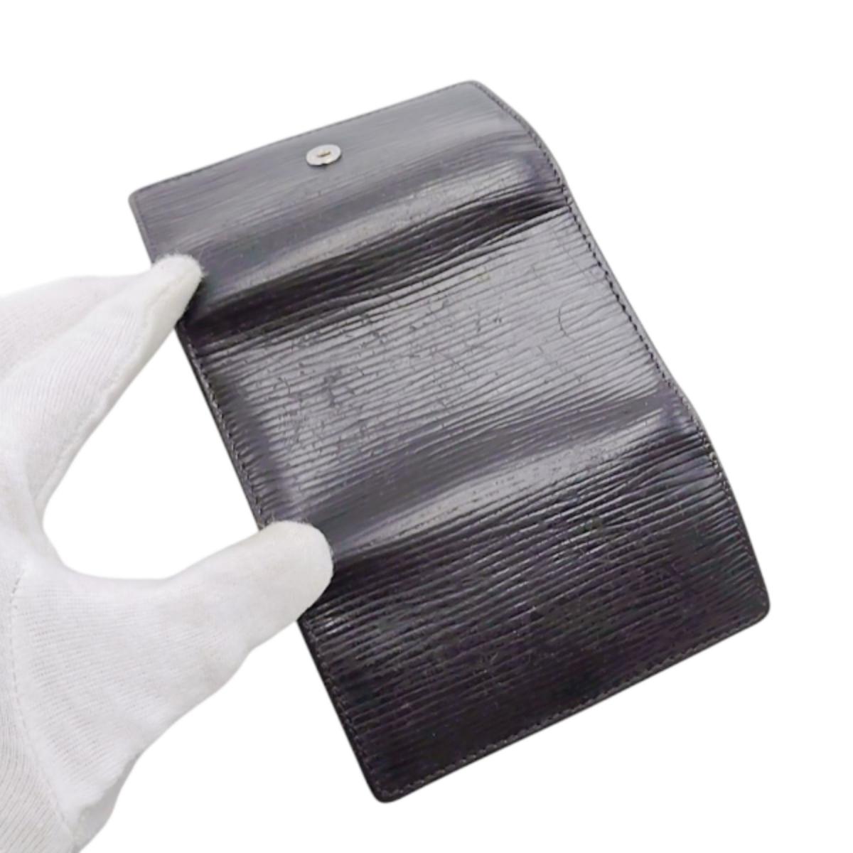 ルイヴィトン LOUIS VUITTON キーケース
 キーケース エピ ミュルティクレ6 エピレザー M63812 ノワール LV
 【SS】
 【中古】