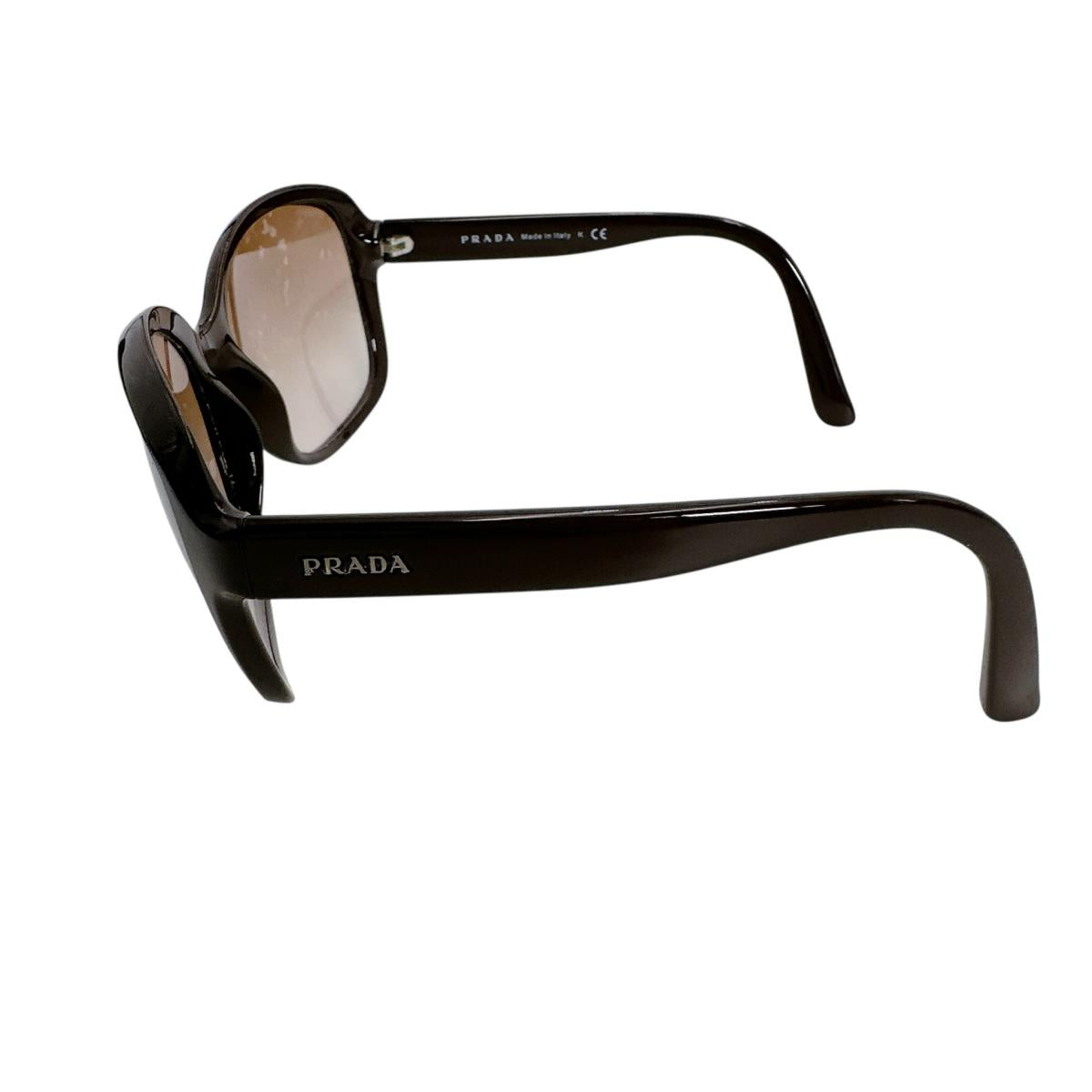 プラダ PRADA サングラス
 SPR18Q 140 2N 62□17 DHO-0A6 プラスチック ブラウン 【SS】
 【中古】