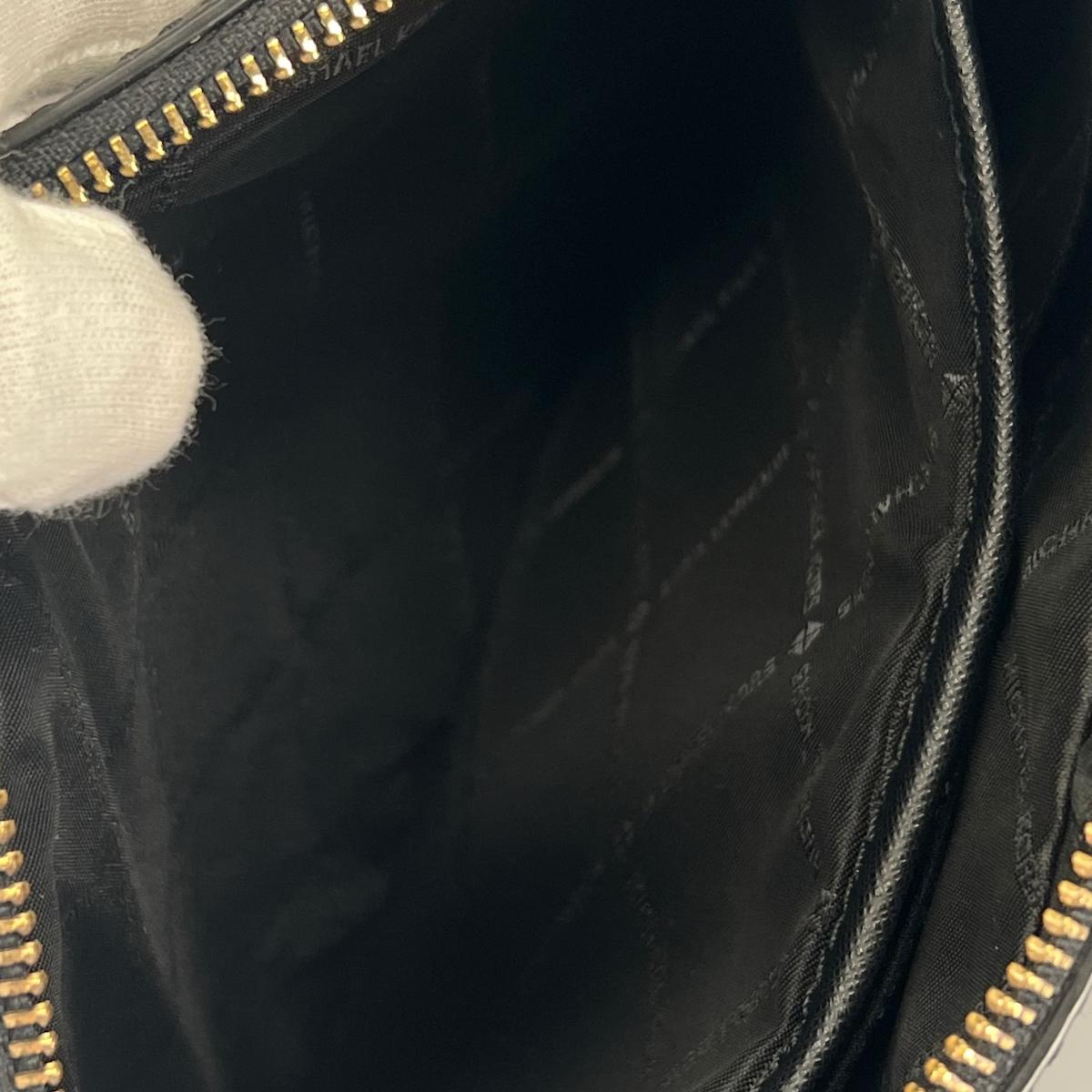 マイケルコース Michael Kors ショルダーバッグ
 チェーンバッグ サフィアーノ レザー PS-1808 ブラック 【SS】
 【中古】