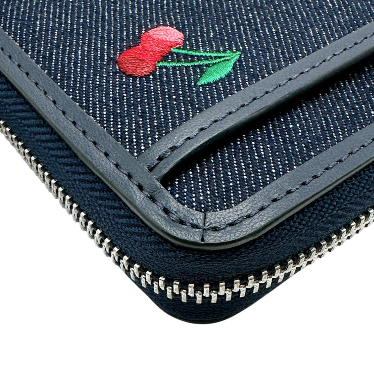 ケイトスペード Kate Spade 長財布
 ラウンドファスナー エラ ジップ アラウンド デニム K6151 ブルーマルチ 【SS】
 【中古】