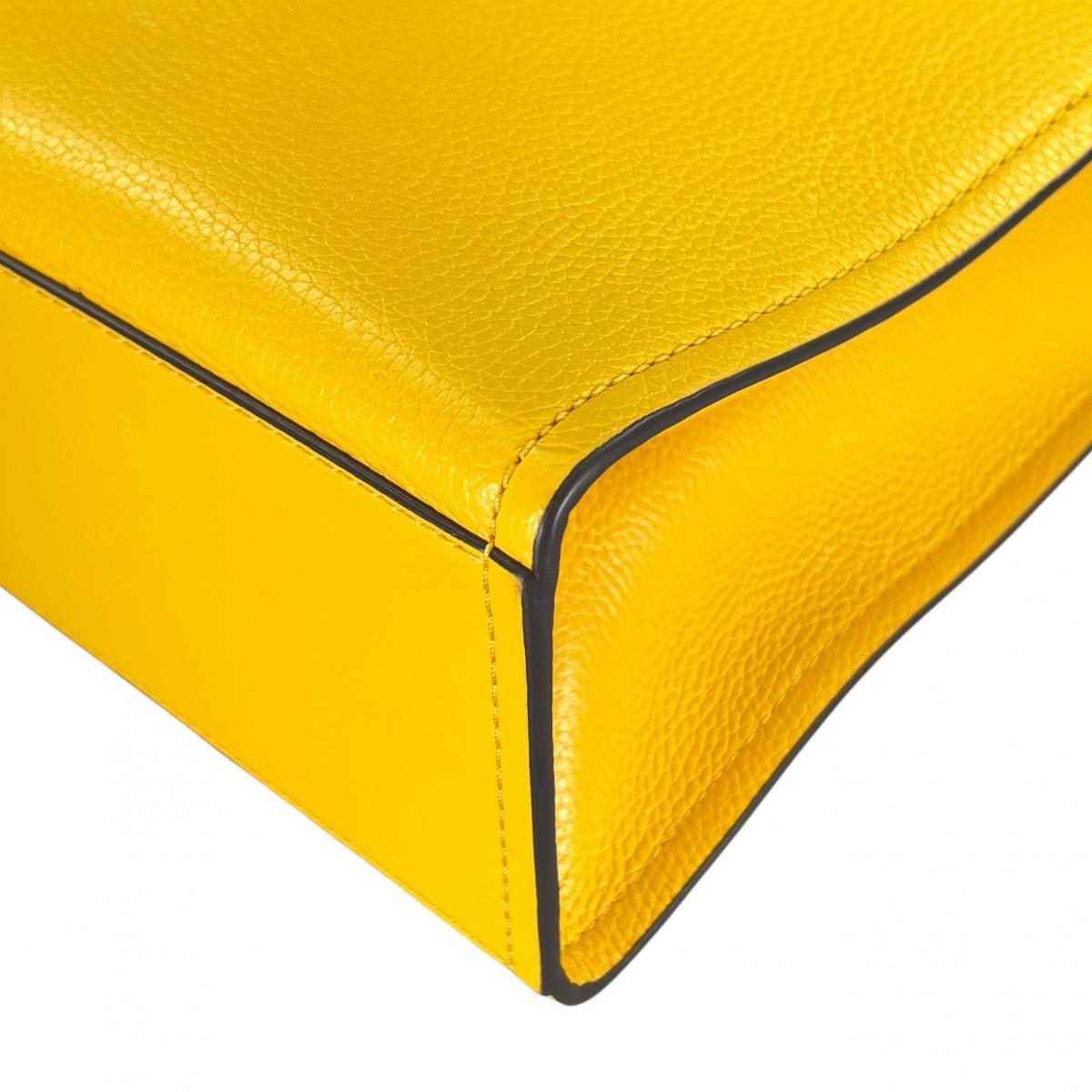 マイケルコース Michael Kors ハンドバッグ
 2WAYバッグ ショルダーバッグ 牛革 イエロー 【SS】
 【中古】