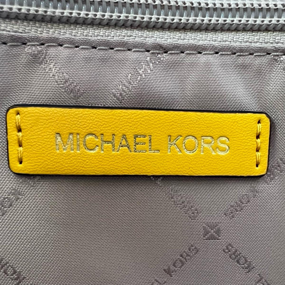 マイケルコース Michael Kors ハンドバッグ
 2WAYバッグ ショルダーバッグ 牛革 イエロー 【SS】
 【中古】