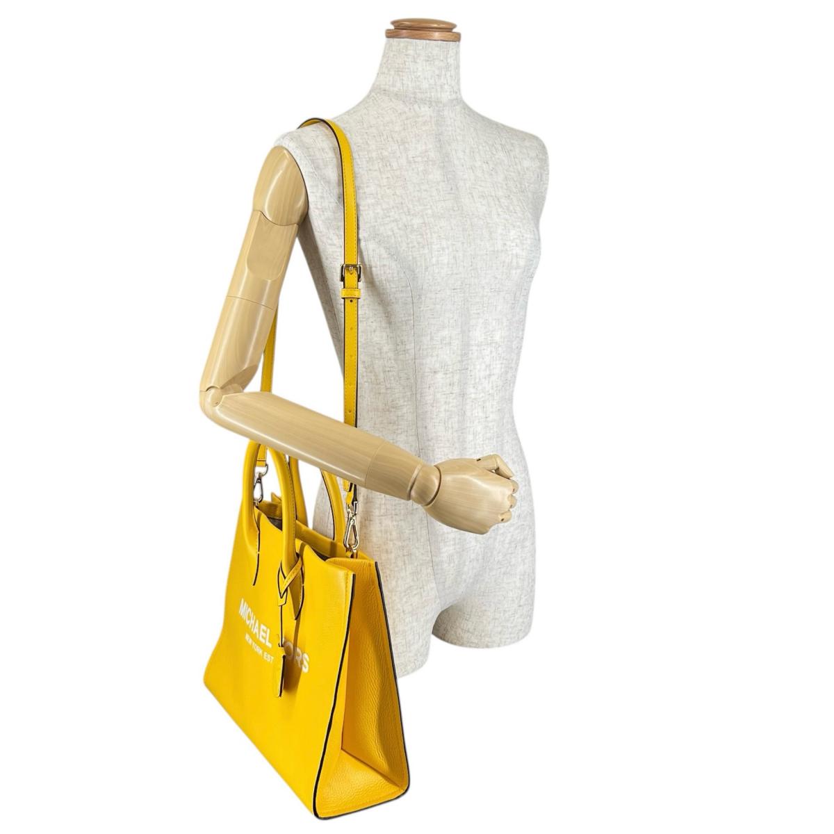 マイケルコース Michael Kors ハンドバッグ
 2WAYバッグ ショルダーバッグ 牛革 イエロー 【SS】
 【中古】