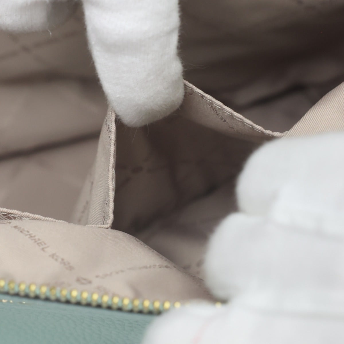 マイケルコース Michael Kors ハンドバッグ
 2WAYバッグ サッチェル ショルダーバッグ 牛革 35S0GYZS3L ライトグリーン 【SS】
 【中古】