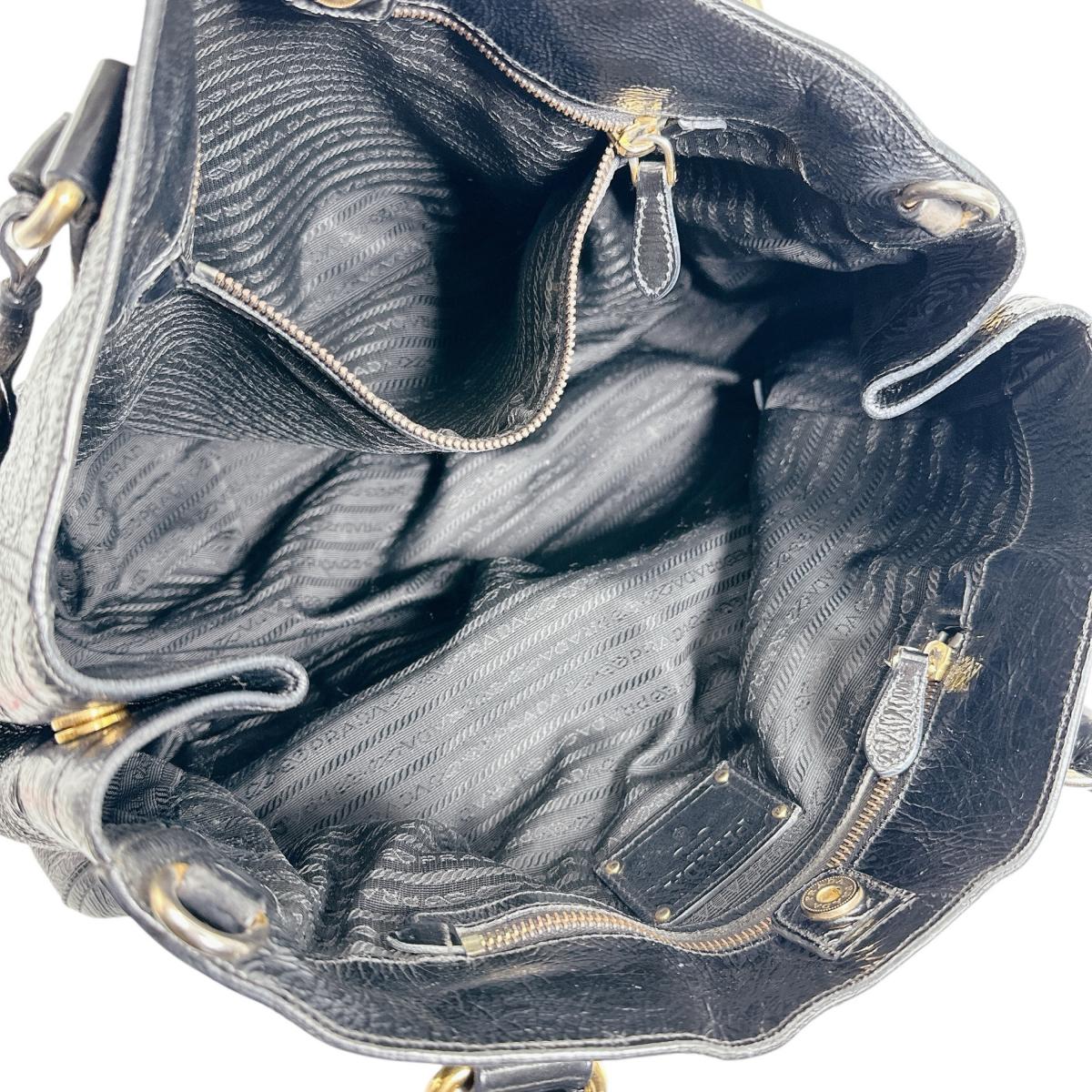 プラダ PRADA トートバッグ
 ショルダーバッグ エナメル A4対応 パテントレザー ブラック 【SS】
 【中古】