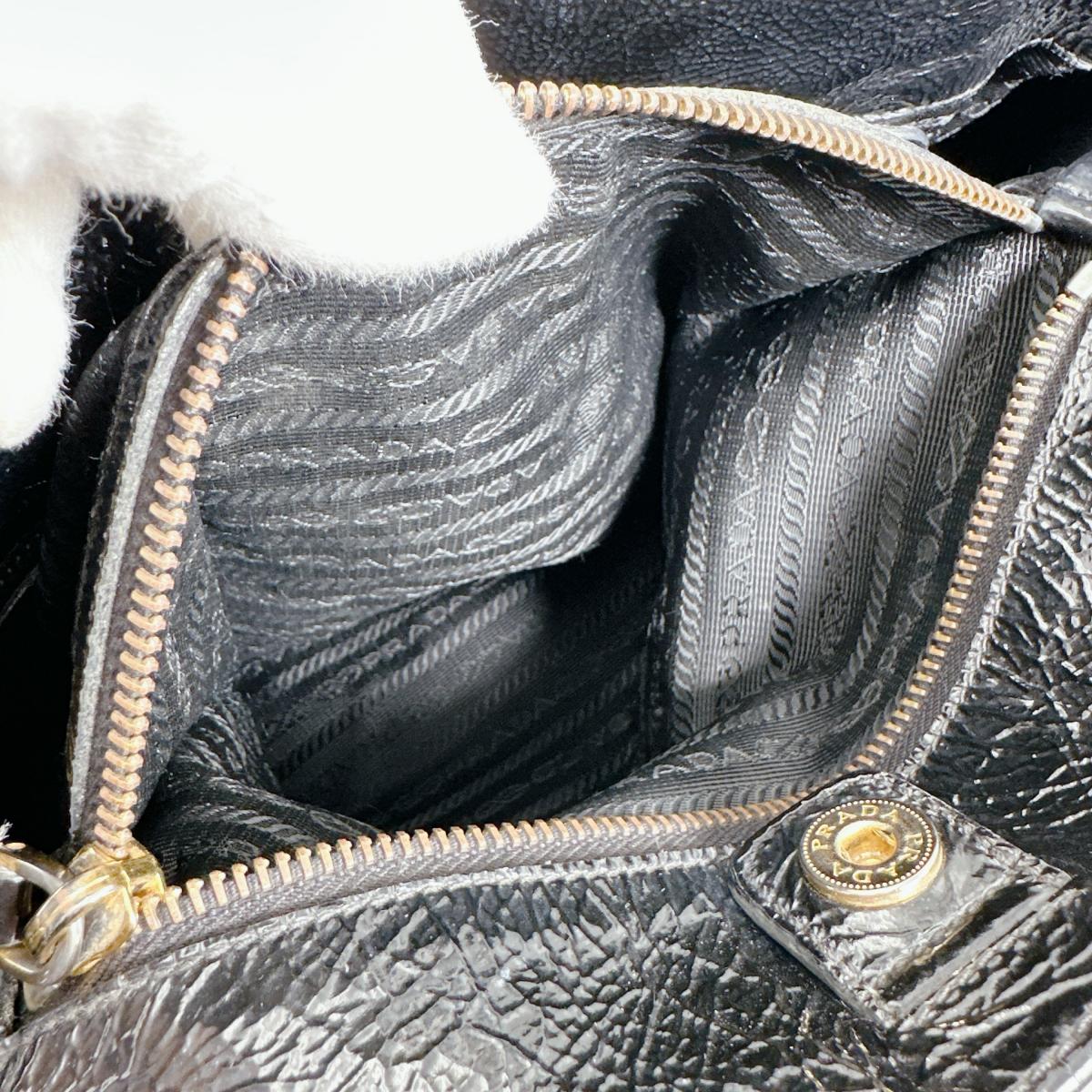 プラダ PRADA トートバッグ
 ショルダーバッグ エナメル A4対応 パテントレザー ブラック 【SS】
 【中古】