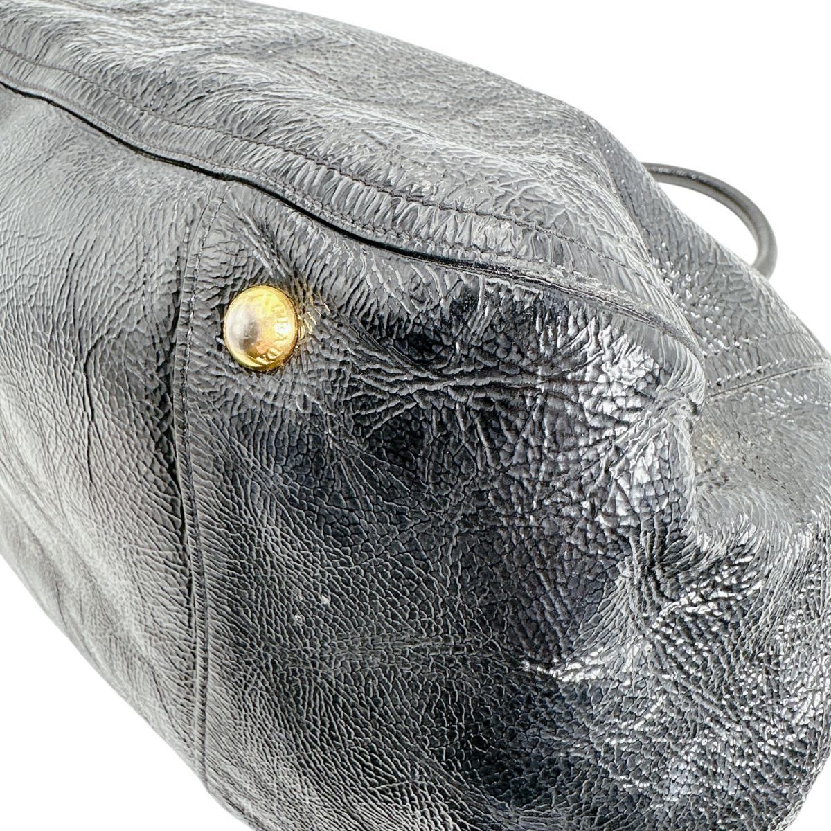 プラダ PRADA トートバッグ
 ショルダーバッグ エナメル A4対応 パテントレザー ブラック 【SS】
 【中古】