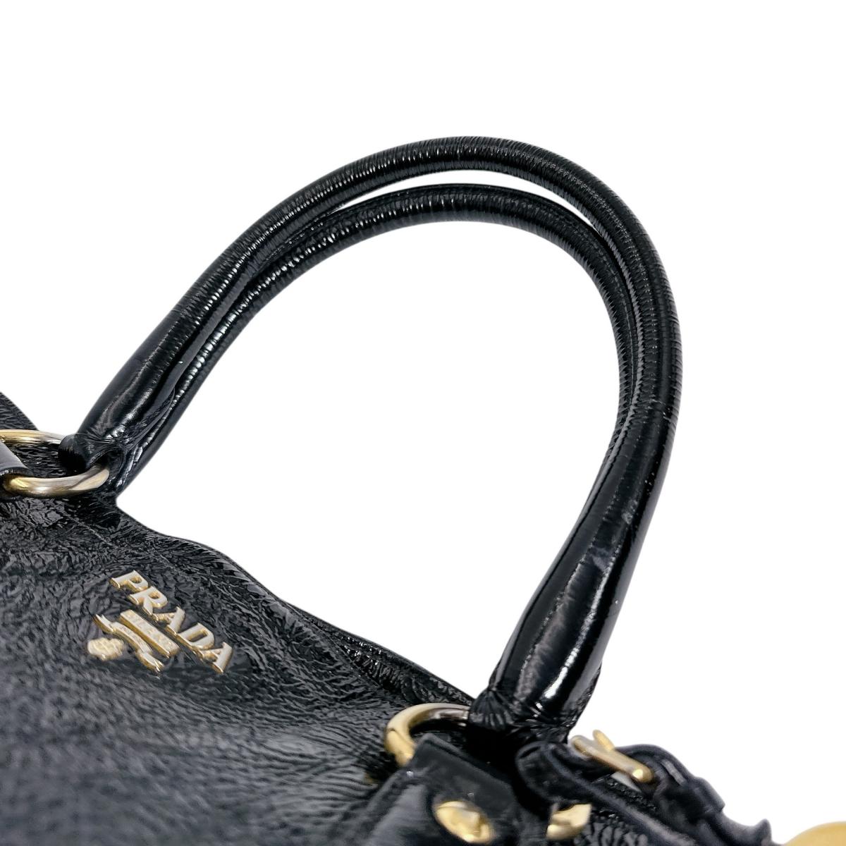 プラダ PRADA トートバッグ
 ショルダーバッグ エナメル A4対応 パテントレザー ブラック 【SS】
 【中古】