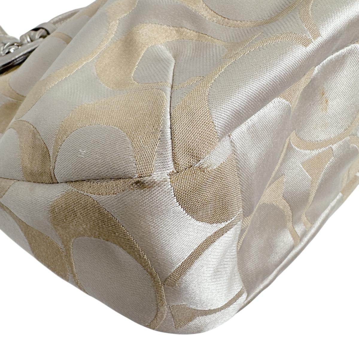 コーチ COACH トートバッグ
 ハンドバッグ クリスティングシグネチャー 肩掛け レザー 16778 ベージュ 【SS】
 【中古】