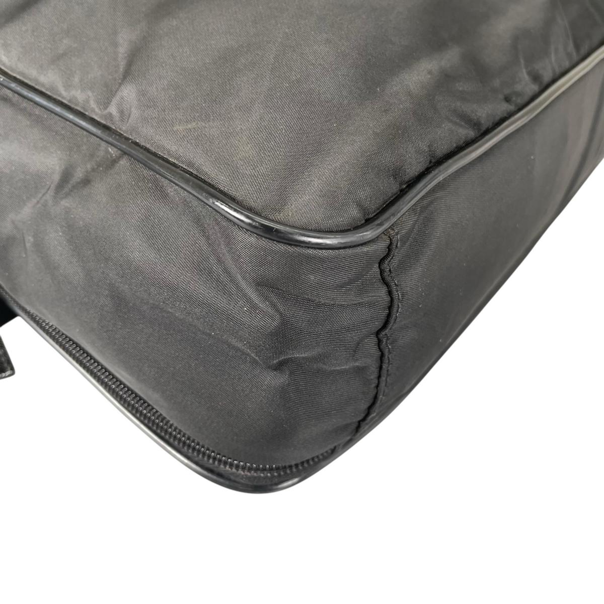 プラダ PRADA ショルダーバッグ
 ビジネスバッグ ブリーフケース トライアングルロゴ ナイロン ブラック 【SS】
 【中古】
