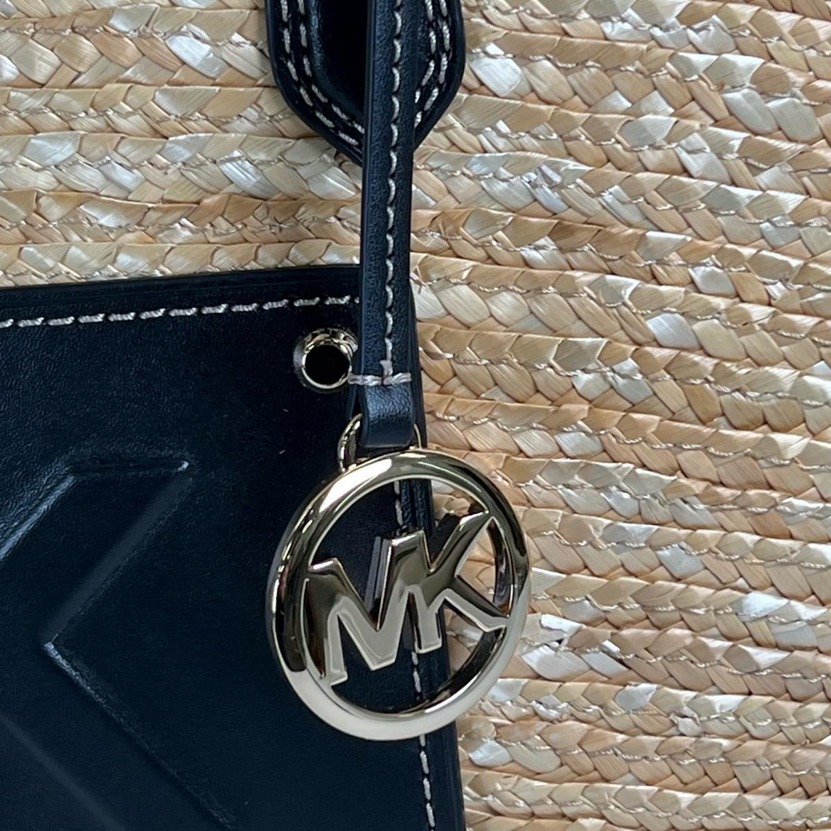 マイケルコース Michael Kors ハンドバッグ
 かごバッグ キンバー 大容量 キャンバス 35T2G7KT71 アイボリー×ブラック 【SS】
 【中古】